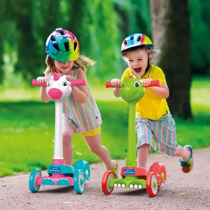 17738 Baby  - Dragon Skooter