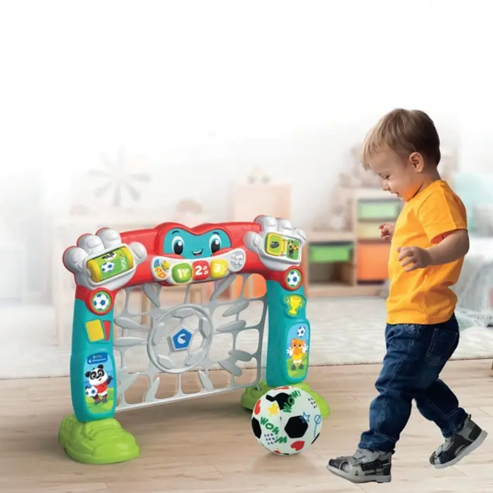 17995 Baby Clementoni - Futbol Kalesi