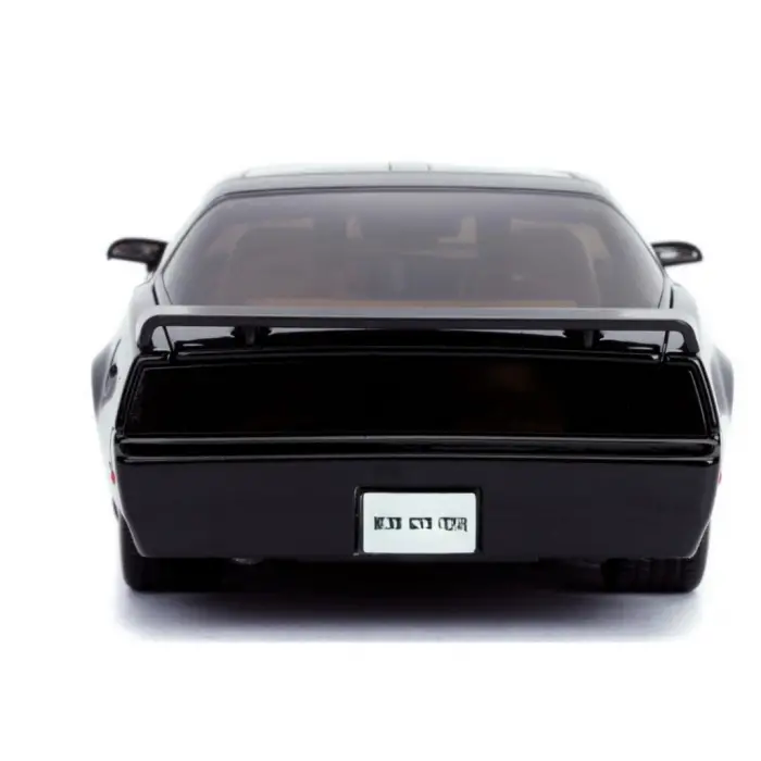 1982  Model Aracı