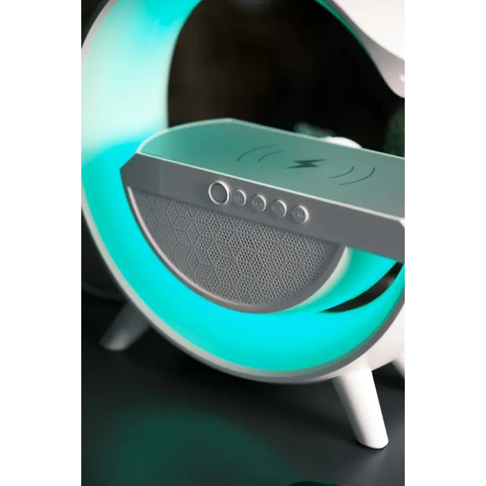 Beyaz Bluetooth Hoparlörlü Masa Lambası, Kablosuz Şarj Özellikli ve 2 Saat Dinleme Süresi