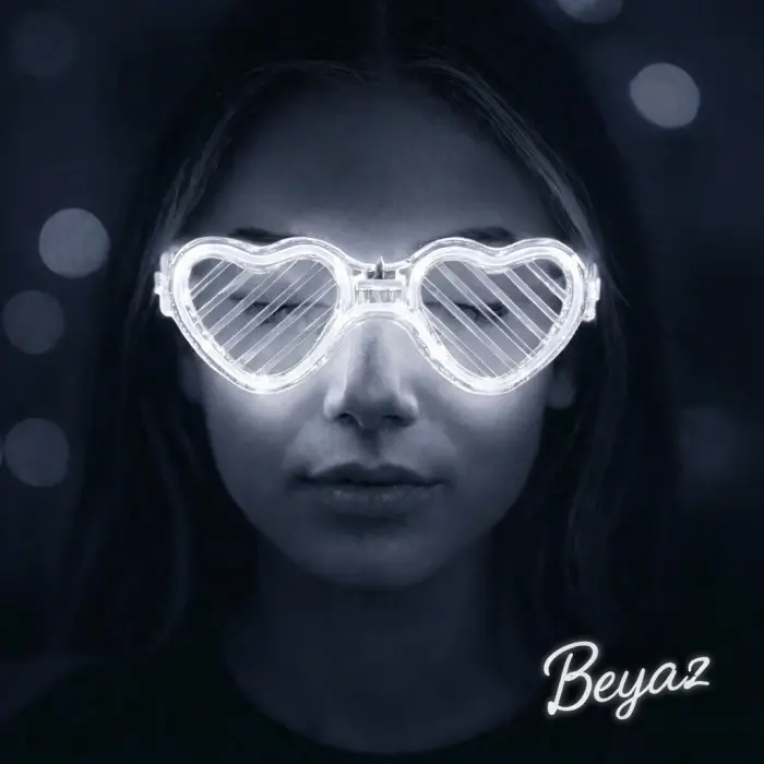 Beyaz Led Işıklı Kalp Gözlük – 3 Modlu Parti  Glow Gözlüğü