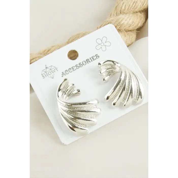 Çiçek Metal Küpe
