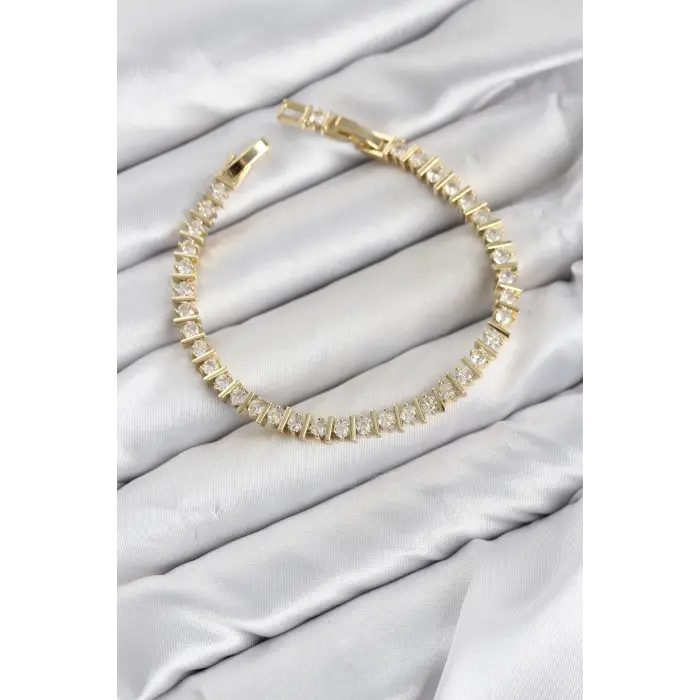 CM Şerit Model Zirkon Taşlı VIP Seri Gold Renk Pirinç Kadın Bileklik