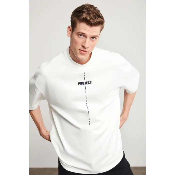 Erkek Baskılı T-Shirt Kısa Kol Bisiklet Yaka Regular Fit Rahat Kalıp Tişört - Beyaz
