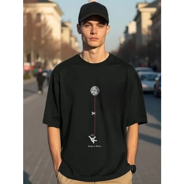 Erkek Baskılı T-Shirt Kısa Kol Bisiklet Yaka Regular Fit Rahat Kalıp Tişört - Siyah