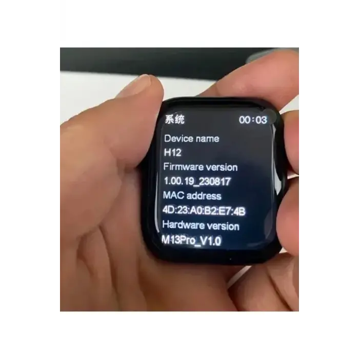 Gri Silikon Kordonlu Akıllı Saat, Nabız ve Uyku Takibi ile Sesli Görüşme İmkanı Sunar
