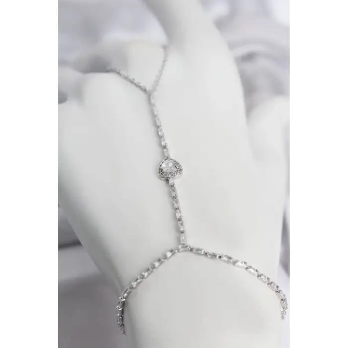 Gümüş Renk Pirinç Zirkon Taşlı Kalp Model Şahmeran
