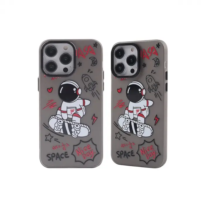 İphone 14 Pro Max Kılıf Prada Desenli Kapak - Prada Siyah - 1