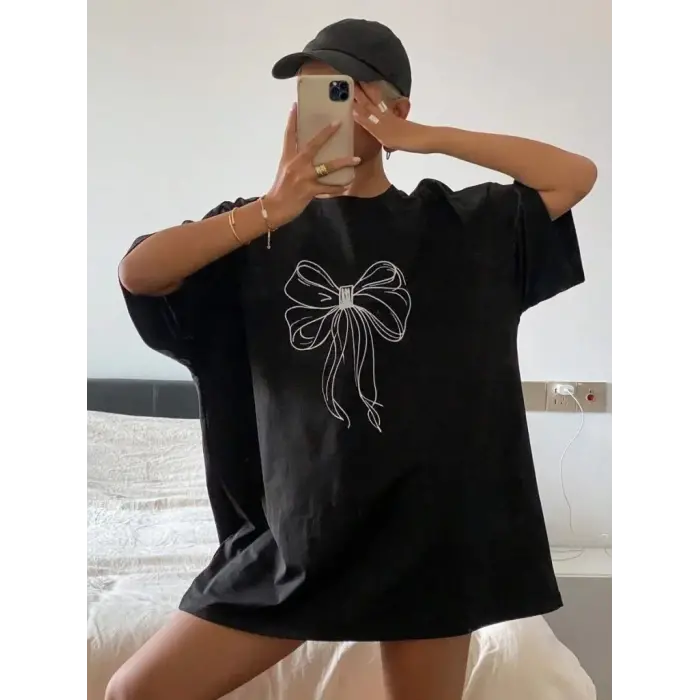 Kadın Fiyonk Baskılı T-Shirt Kısa Kol Bisiklet Yaka Oversize Tişört - Siyah