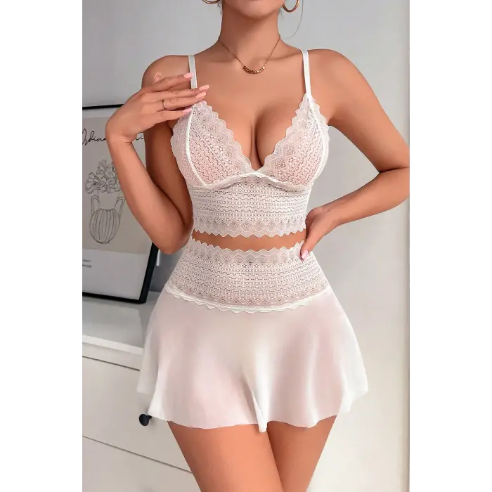 Kadın Beyaz Dantel ve Tül Detaylı Etekli Şık Gecelik Takımı H110434