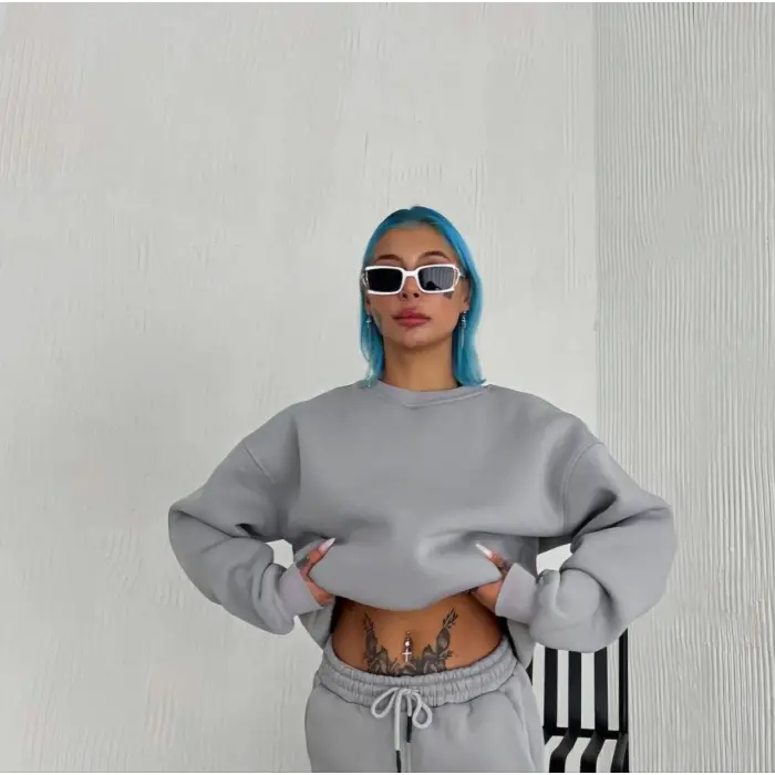 Kadın Bisiklet Yaka 3 İplik Pamuklu Basic SweatShirt - Gri