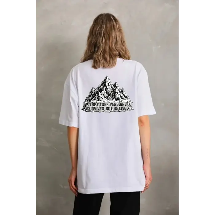 Kadın T-Shirt Nihilist Penguen Baskılı Bisiklet Yaka Kısa kol yazlık Tişört - Beyaz