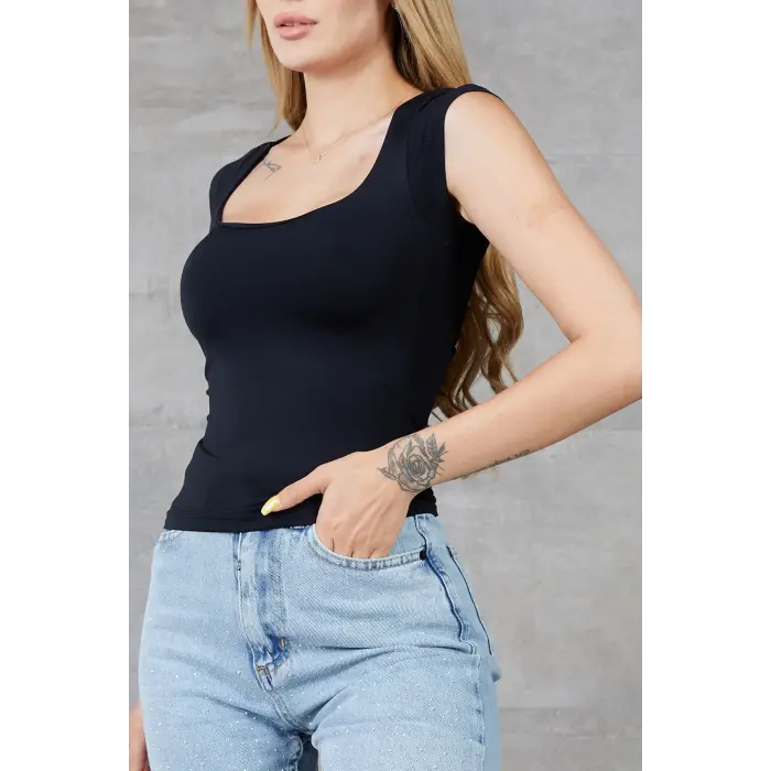 Kadın U Yaka Kısa Kol Likralı Body