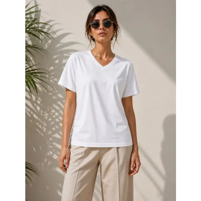 Kadın V Yaka Basic Tişört Kısa Kol Yazlık Regular Fit T-Shirt - Beyaz