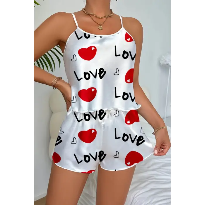 Love Desenli  Saten Şortlu Gecelik