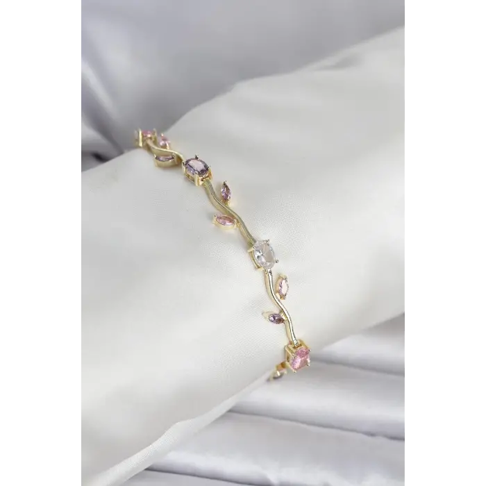 Pirinç Gold Renk Çiçek Sarmaşık Model Kadın Bileklik