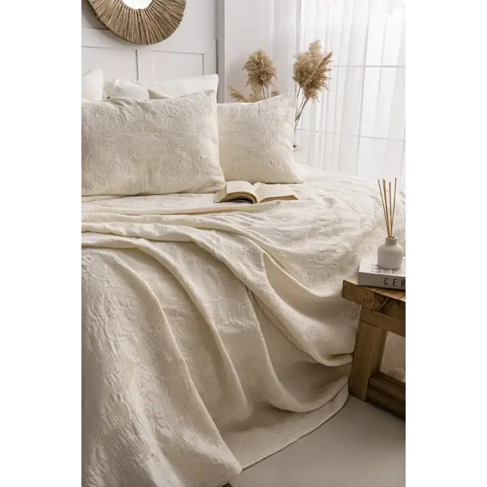 Şaheser Home Collection Yatak Örtüsü Çift Kişilik İt