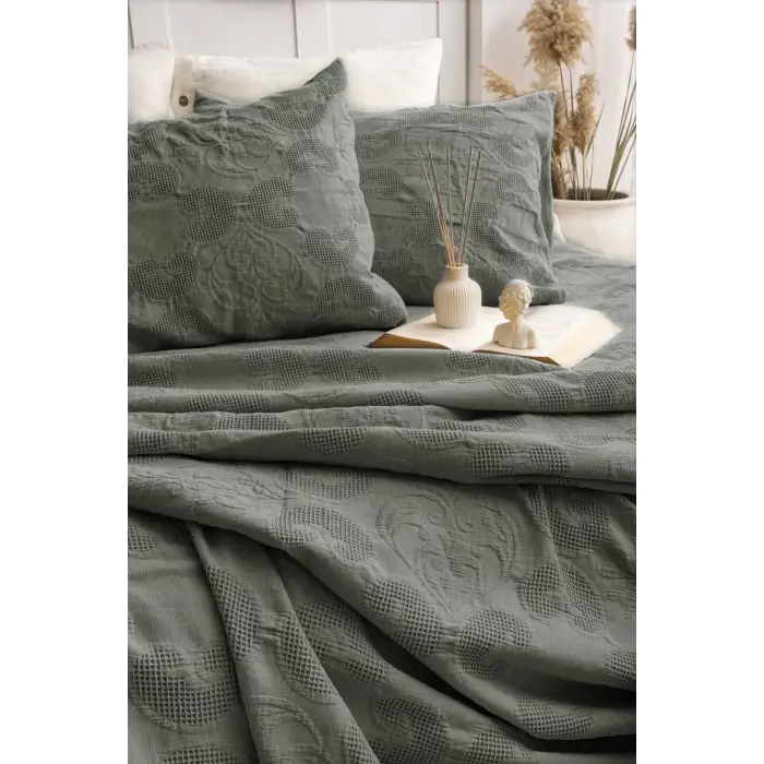 Şaheser Home Collection Yatak Örtüsü Çift Kişilik İt Yeşil