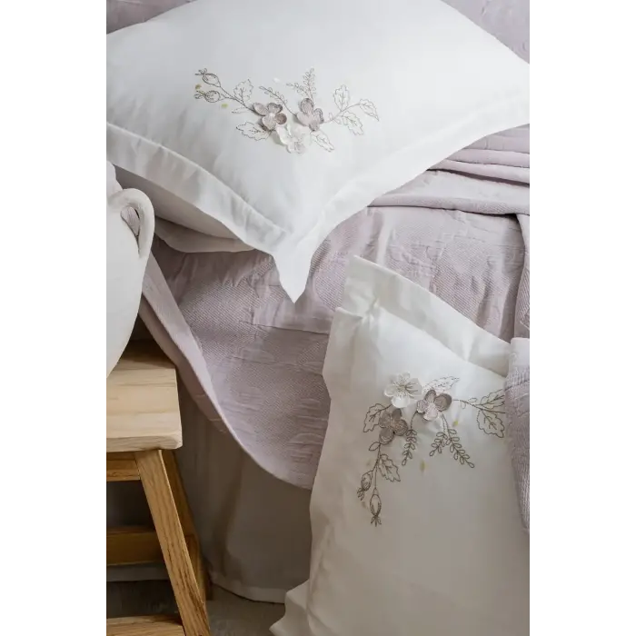 Şaheser Home Collection Yatak Örtüsü Seti Çift Kişilik Derek Lila