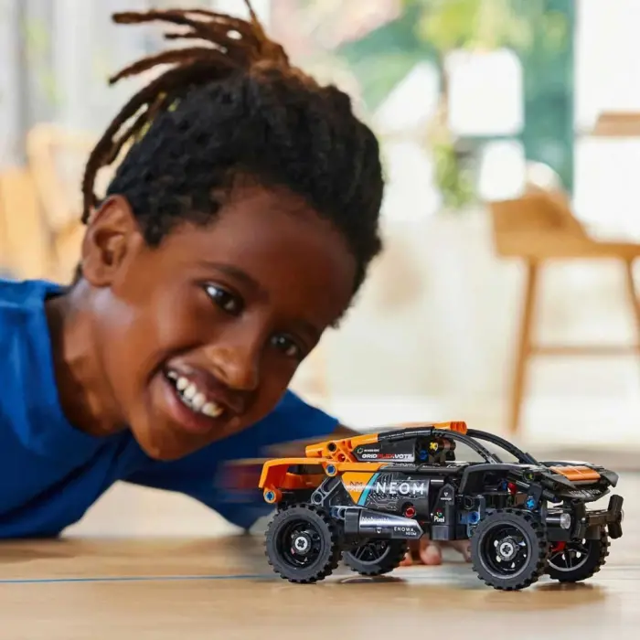 Technic NEOM McLaren Extreme E Race Car 42166