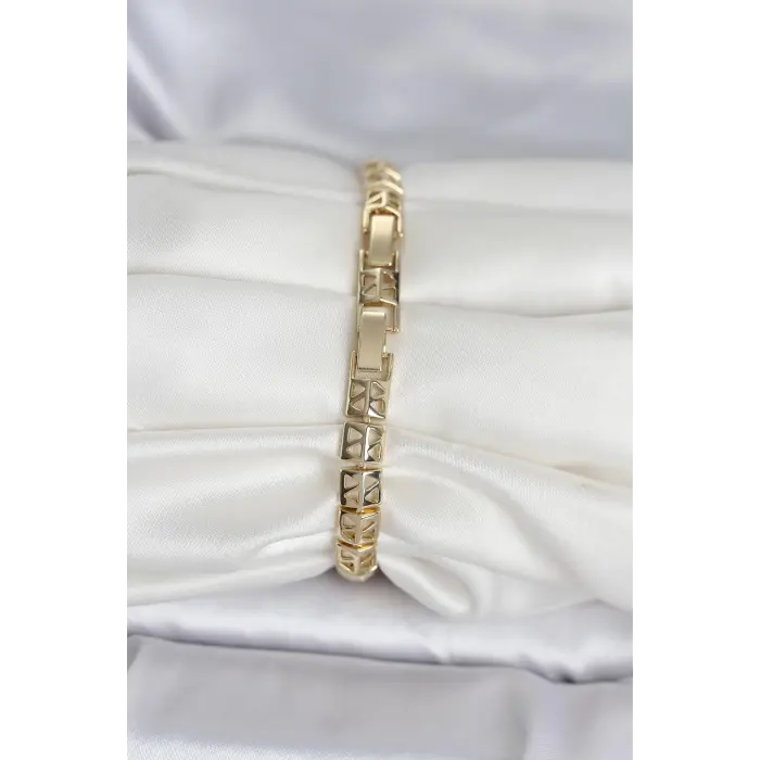 Xuping Zirkon Taşlı Gold Renk Kadın Bileklik 5886