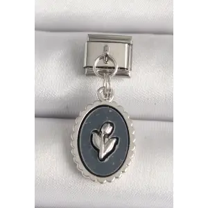 316L Çelik Gümüş Renk Çiçek İşlemeli Siyah Portre Model Nomination Charm