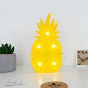 Ananas Şeklinde Ledli Dekoratif Eğlenceli Çocuk Gece Lambası Bx40
