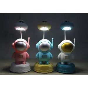 Astronot Masa Lambası