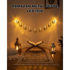Ay ve Secde Tasarımlı Sıcak Beyaz LED Ramazan Işığı