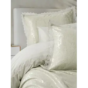 Chi Chi Çift Kişilik Pikeli Nev Takımı Velora Adaçayı