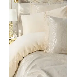 Chi Chi Çift Kişilik Pikeli Nev Takımı Velora Cappuccino