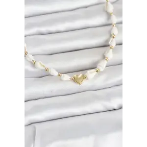 Doğal Deniz Kabuğu Dizili Kalp Model Kolye