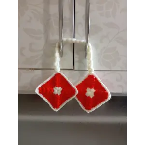 El Yapımı Dekoratif Mutfak Tutacak  (Kırmızı-Beyaz)
