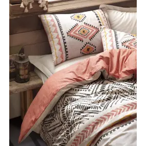 Etnich Nev Takımı Çift Kişilik Felix Kiremit