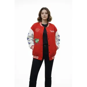Kadın 3 İplik Pamuklu Çıtçıtlı. Baskılı Oversize Kalıp Kolej Ceket - Kırmızı