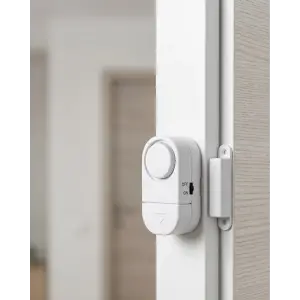 Kapı Pencere Alarmı Manyetik Sensörlü 90 dB Güçlü Sesli Güvenlik Alarm Sistemi
