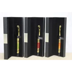 Kutulu Tekli Tükenmez Kalem Model 18
