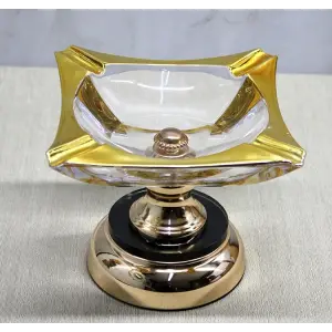 Metal Ayaklı Cam Küllük Model 3