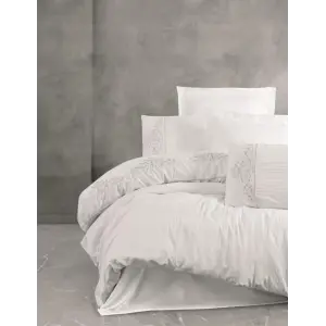 Nakışlı Çift Kişilik Saten Nev Takımı Genny Beyaz