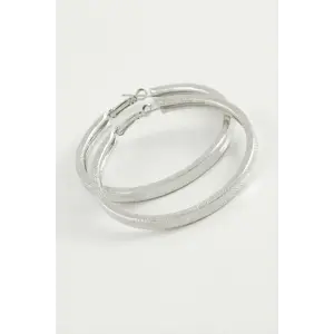 Noktalı Kare Halka Küpe 5,5 cm