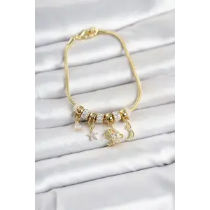 Pirinç Gold Renk Charmlı Kadın Bileklik