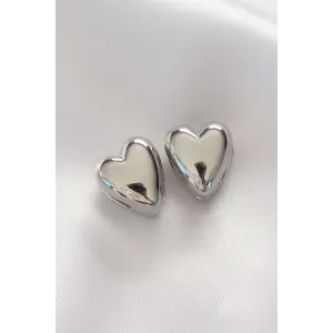 Pirinç Gümüş Renk Minimal Bombeli Kalp Küpe