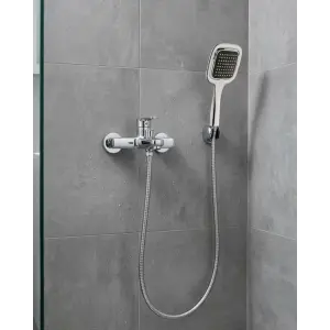 Siyah Duş Seti El Duşu Başlığı Spiral Hortum Dayanıklı Banyo Duş Aksesuarı