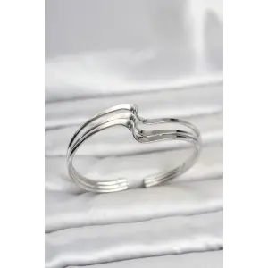 Zikzak Model Gümüş Renk Pirinç Kadın Bileklik
