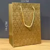 Gold Geometrik Desenli Mini Boy Karton Hediye Çantası