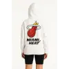 Kadın Kapüşonlu Kanguru Cepli Sweatshirt 3 İplik Pamuklu Baskılı Hoodie - Beyaz