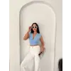 Kadın Vatkalı Kolsuz V Yaka Drapeli Crop Bluz Likralı Fit - Bebek Mavisi