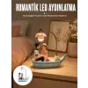 Romantik Sandal Üzerinde Çift Figürü LED Gece Lambası Masa Dekoru Yeni Nesil