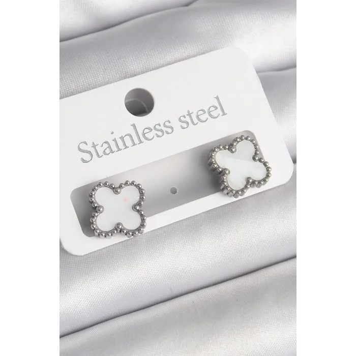 316L Çelik Gümüş Renk Beyaz Yonca Model Kadın Küpe