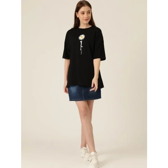 Kadın Papatya Baskılı T-Shirt Kısa Kol Bisiklet Yaka Oversize  Tişört - Siyah